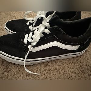 Old skool women’s vans